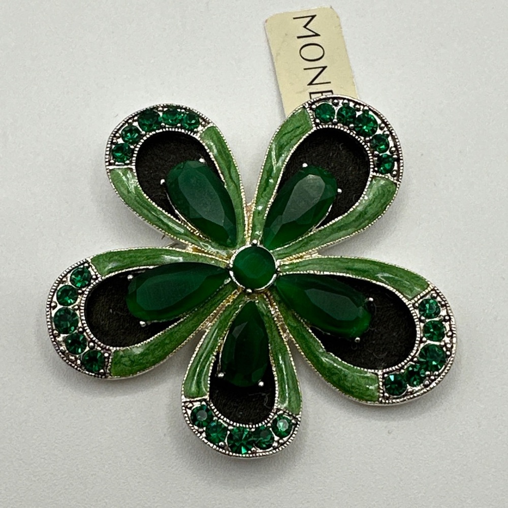 Amazing vintage‎ monet enamel green flower brooch #131